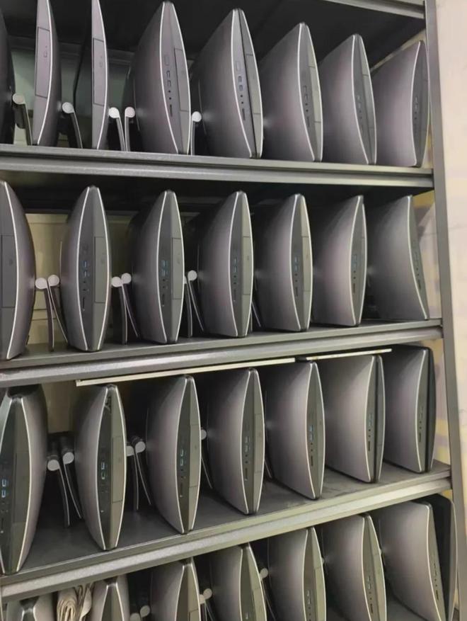 0寸显示屏+6代酷睿芯二手400块开元棋牌网站大量一体机流入闲鱼2(图4)